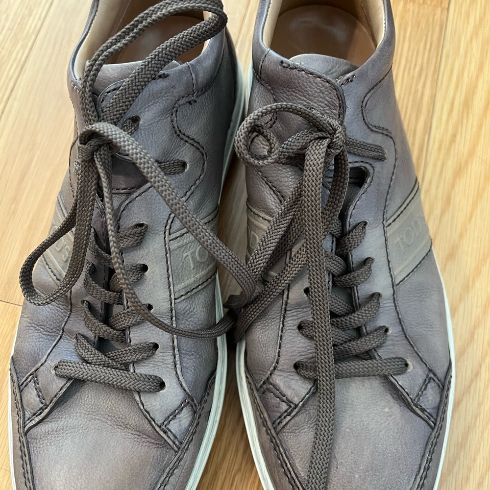 TODS Men’s Leather Lace Up Sneaker Size 6.5 - Picture 1 of 5